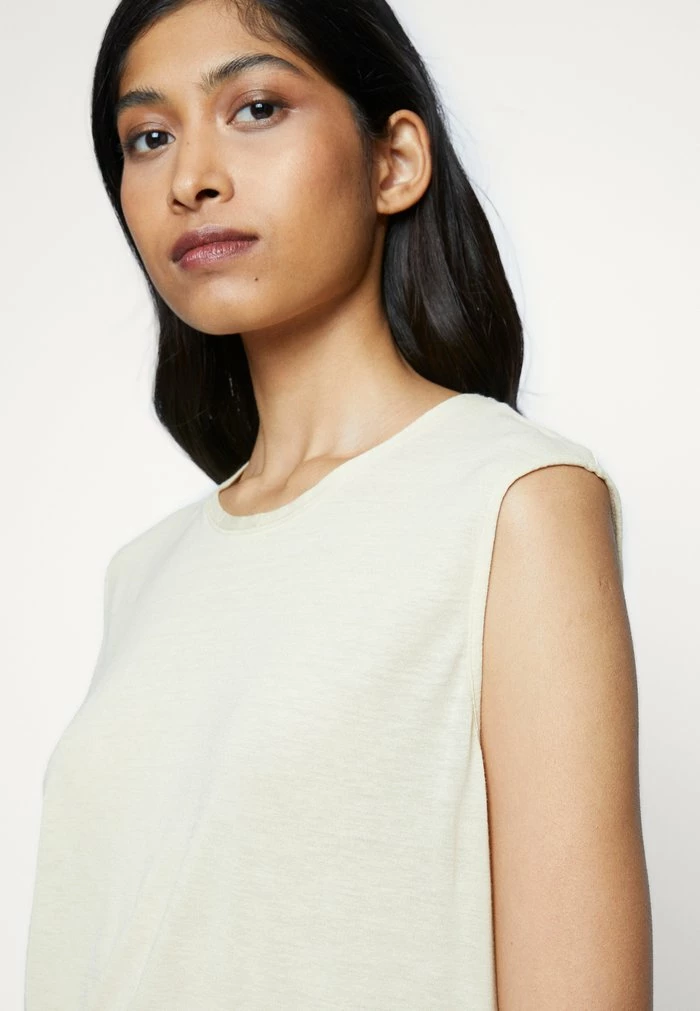 MICHAL MUSCLE TANK - Print T-shirt - beige Rag & Bone MICHAL MUSCLE TANK - Print T-shirt - Beige -US rag & bone Sales shop 03285082a7c9453a8680f248b66a9d6e