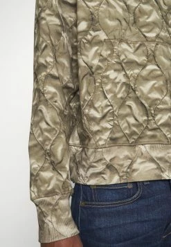 Rag & Bone PHOTO REEL QUILTED HOODIE - Sweatshirt - Army -US rag & bone Sales shop 06099f71a210485f84f3588574cde289