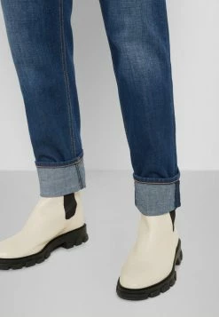 Rag & Bone DRE LOW-RISE BOYFRIEND - Slim Fit Jeans - Stowe 8 Rag & Bone DRE LOW-RISE BOYFRIEND - Slim Fit Jeans - Stowe -US rag & bone Sales shop 1362e8cd519142eeb4041526c636df7a