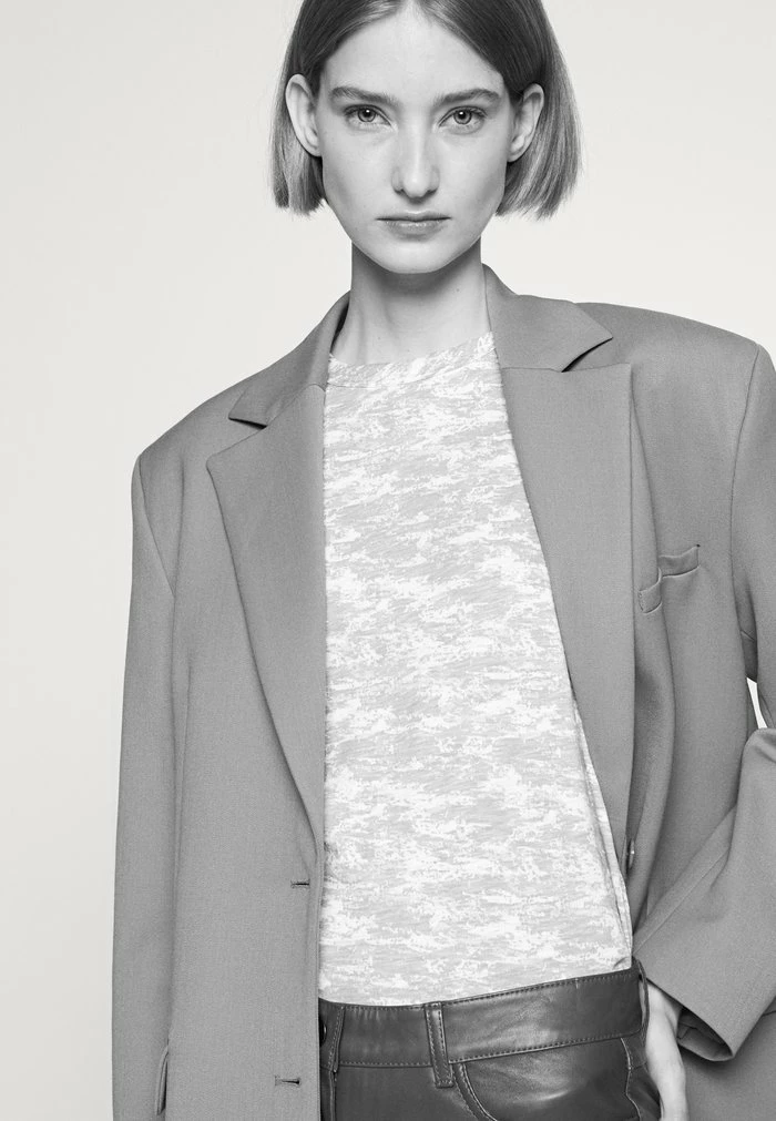 ALL OVER CAMO TEE - Print T-shirt - ivorymult Rag & Bone ALL OVER CAMO TEE - Print T-shirt - Ivorymult -US rag & bone Sales shop 22238bef250d459f8939b1a473165a56