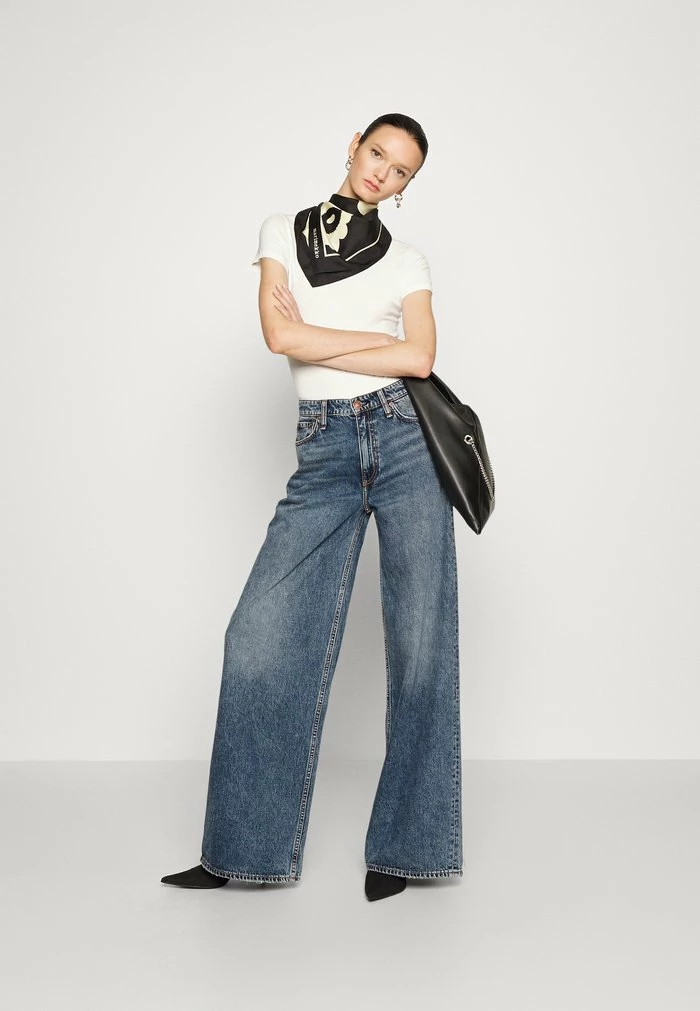 SOFIE - Flared Jeans - pebbles Rag & Bone SOFIE - Flared Jeans - Pebbles -US rag & bone Sales shop 2520b74a007443d292f7bdf080e12b7b
