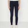 Rag & Bone CATE MID RISE - Jeans Skinny Fit - Esme 2 Rag & Bone CATE MID RISE - Jeans Skinny Fit - Esme -US rag & bone Sales shop 2f0c246816914e7c9774453a87fc4044