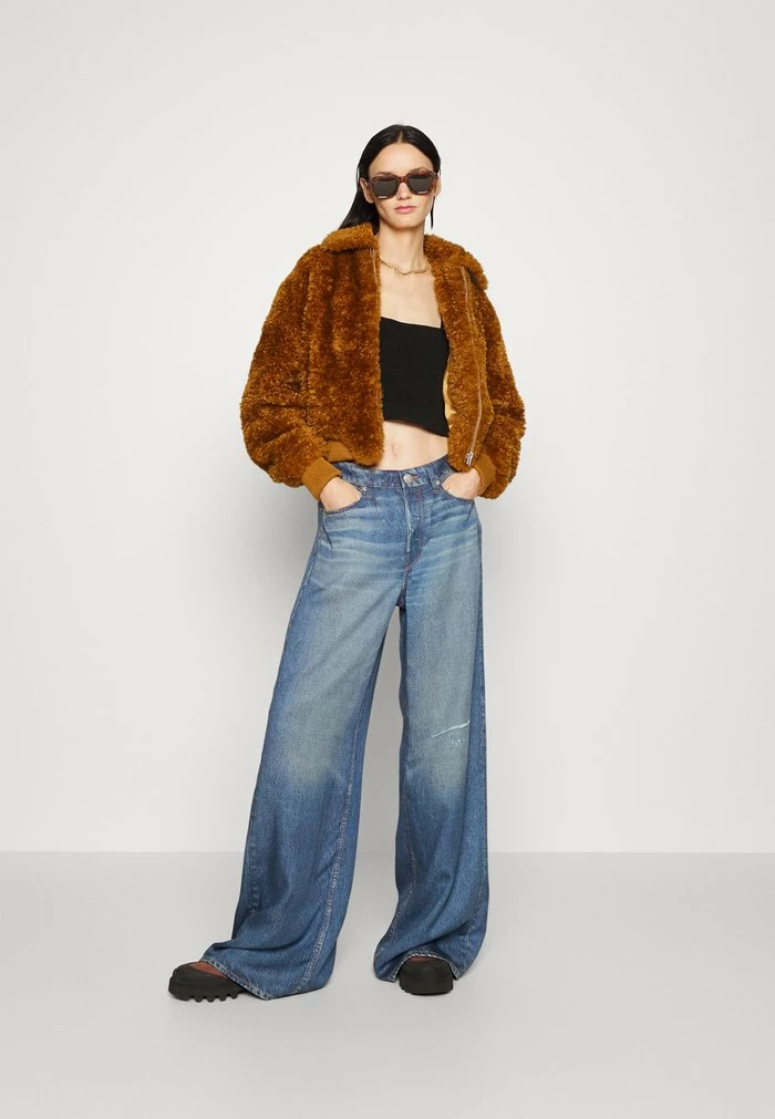 LIQUID MIRAMAR SOFIE WIDE LEG - Flared Jeans - taylors Rag & Bone LIQUID MIRAMAR SOFIE WIDE LEG - Flared Jeans - Taylors -US rag & bone Sales shop 513bbeb5981941e0b2b77b39b60ded25