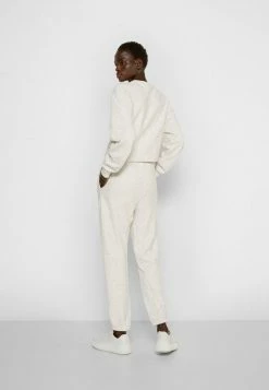 Rag & Bone CITY WHITE LABEL - Tracksuit Bottoms - Ivory -US rag & bone Sales shop 5fe67361e06a452aa22e33aa4a719c4c