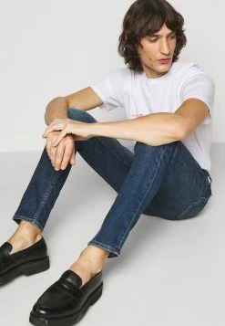 Rag & Bone Slim Fit Jeans - Throop -US rag & bone Sales shop 7d618ccb034245c19272e27bedd39754