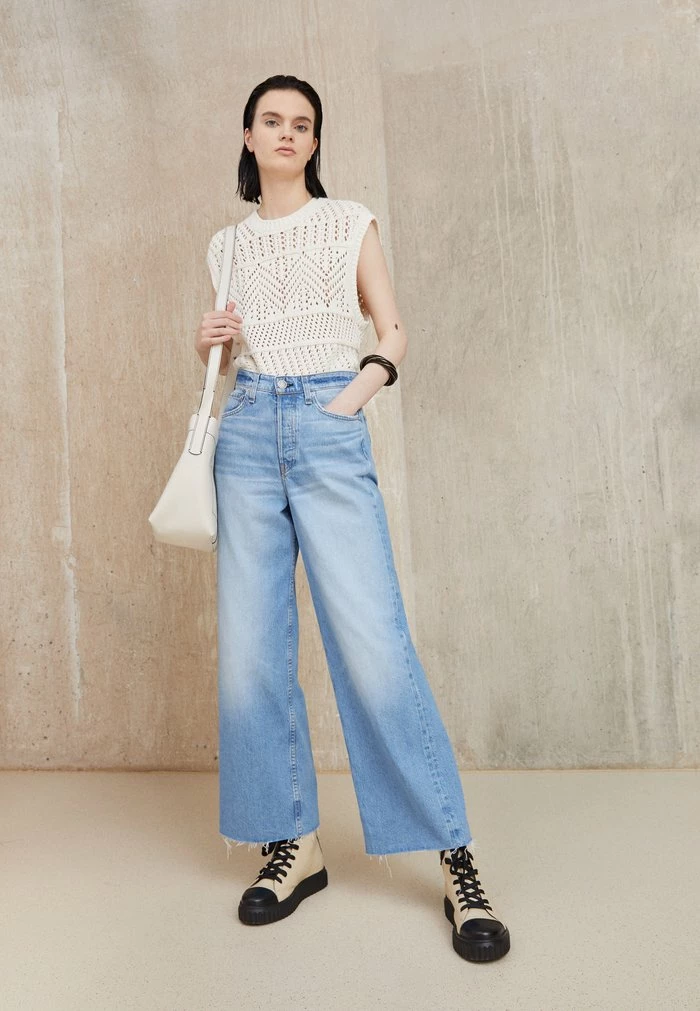 MAYA HIGH RISE WIDE LEG - Bootcut jeans - tulip Rag & Bone MAYA HIGH RISE WIDE LEG - Bootcut Jeans - Tulip -US rag & bone Sales shop 8d7173b4c70849aba46c8ad0b86435f0