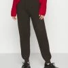 Rag & Bone PIERCE PANT - Tracksuit Bottoms - Dark Brown 2 Rag & Bone PIERCE PANT - Tracksuit Bottoms - Dark Brown -US rag & bone Sales shop 8e3fb9f92fea445aa56457769a58f093