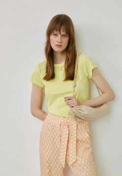 Rag & Bone GARMENT DYE TEE - Basic T-shirt - Bright Yellow -US rag & bone Sales shop 9e2ddc542eba4b54b4a47796894134ec