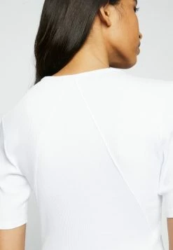 Rag & Bone THE ESSENTIAL TEE - Basic T-shirt - White -US rag & bone Sales shop ab4b941906404175b4a8d8348270907f