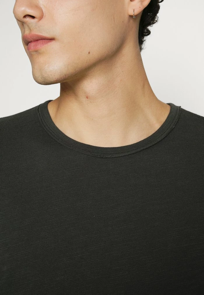 CLASSIC FLAME TEE - Basic T-shirt - darkgrey Rag & Bone CLASSIC FLAME TEE - Basic T-shirt - Darkgrey -US rag & bone Sales shop bf14e91118ef439ea068d736b705047c