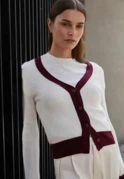 Rag & Bone PIERCE VEE CARDIGAN - Cardigan - Ivory -US rag & bone Sales shop c05a38c8dd594f84b6af7fb7024cae1f