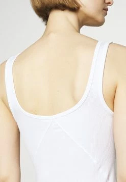 Rag & Bone THE ESSENTIAL SCOOP NECK TANK LABEL - Top - White -US rag & bone Sales shop c7509b6c6a05435a80312124807c463e