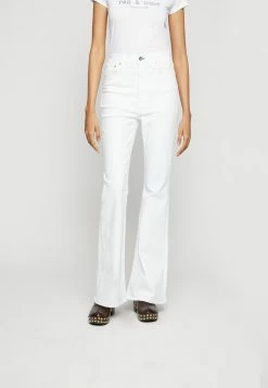 Rag & Bone CASEY HIGH RISE FLARE - Relaxed Fit Jeans - Optic White -US rag & bone Sales shop cbe49d7f338847d6a8ac0eb6b03d57ca