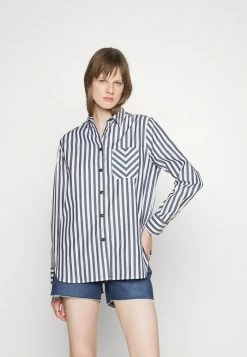 Rag & Bone MAXINE BUTTON DOWN SHIRT - Button-down Blouse - Blue Denim -US rag & bone Sales shop ce0652ab75fe48358cbcbc325e94e505