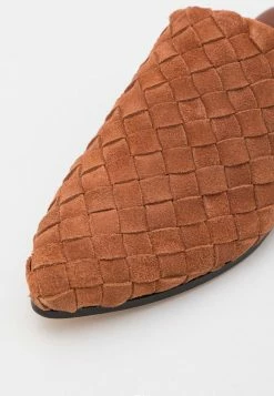 Rag & Bone LEWIS SLIDE - Mules - Redwood 8 Rag & Bone LEWIS SLIDE - Mules - Redwood -US rag & bone Sales shop d282e69338824ab2aab78532ff9bb7eb