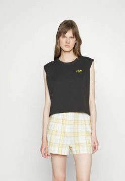 Rag & Bone FLORAL CROPPED MUSCLE - Print T-shirt - Black 5 Rag & Bone FLORAL CROPPED MUSCLE - Print T-shirt - Black -US rag & bone Sales shop d5be995d9c8143858d5f390b7927e9e8