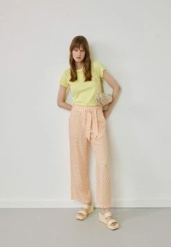 Rag & Bone GARMENT DYE TEE - Basic T-shirt - Bright Yellow